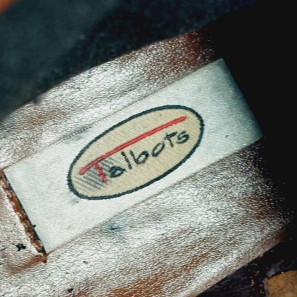 Talbots Narrow  Brown Leather Zip Up Buckle Accent Ankle Booties i923 - Picture 8 of 14